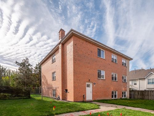 9662 Golf Terrace Street, Des Plaines, IL, 60016 | Card Image