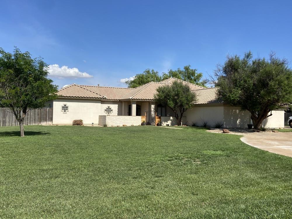 Trenton Ave, Lubbock, TX 79424