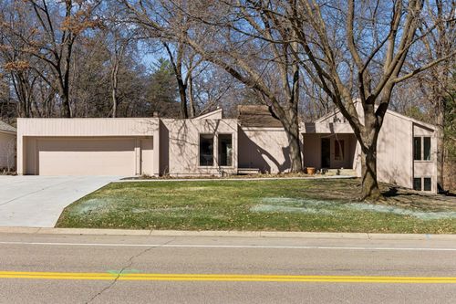 7117 Gleason Rd, Edina, MN, 55439-1608 | Card Image