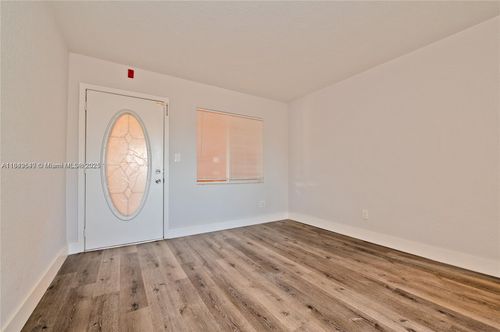apt-47-2330 Nw 11th St, Miami, FL, 33125-3236 | Card Image