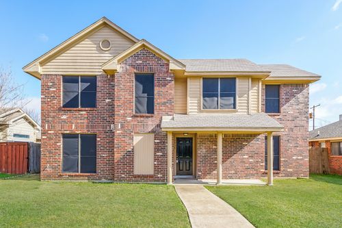 3934 Cochise Dr, Balch Springs, TX, 75180-2560 | Card Image