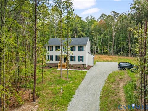 160 Ashburn Rd, CUMBERLAND, VA, 23040-2015 | Card Image