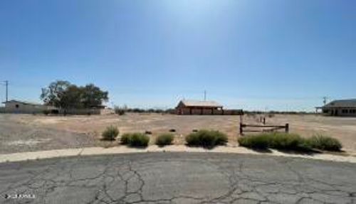 2754-8160 W Cherry Hills Cir, Arizona City, AZ, 85123-6252 | Card Image