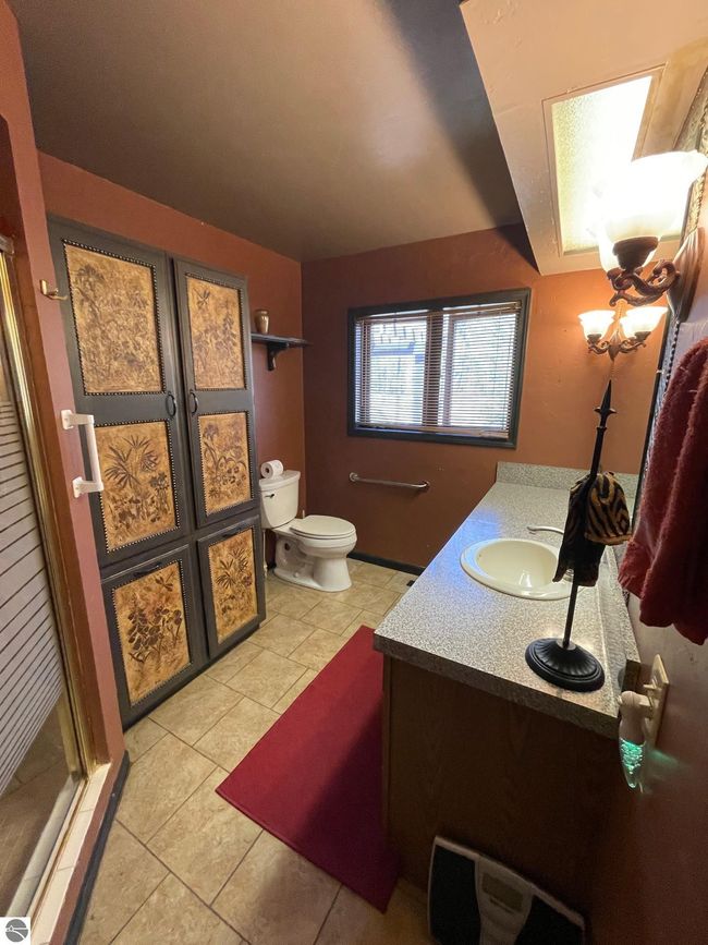 9690 Lake St, House other with 4 bedrooms, 2 bathrooms and null parking in Ellsworth MI | Image 31