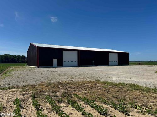 6819 Gwinn Rd, Caseville, MI, 48725-9752 | Card Image