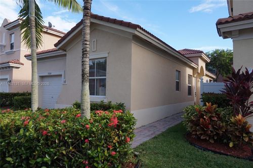 3964-3964 Ne 11th Dr, Homestead, FL, 33033-5596 | Card Image