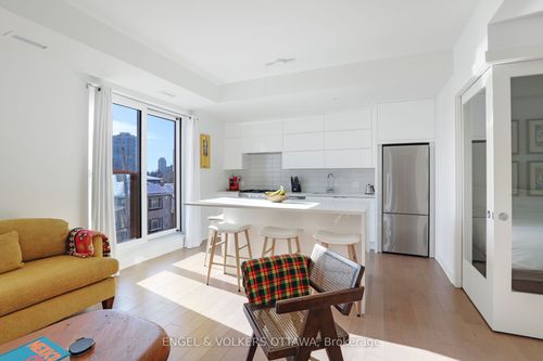 308-135 Barrette St, Vanier, ON, K1L7Z9 | Card Image