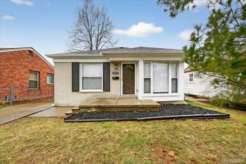 12843 Lenore, Redford, MI, 48239-2608 | Card Image