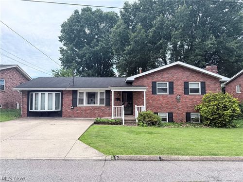 108 36th St, Vienna, WV, 26105-1632 | Card Image
