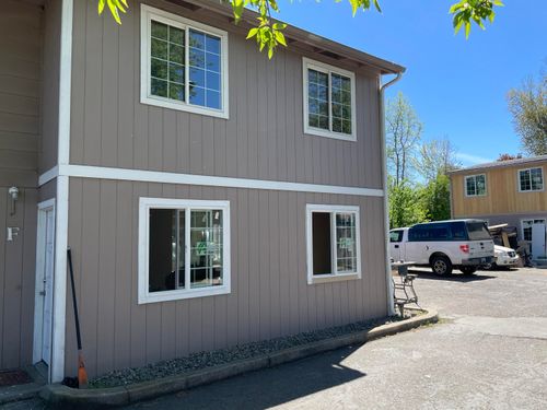apt-h-1215 W Main St, Medford, OR, 97501-2958 | Card Image