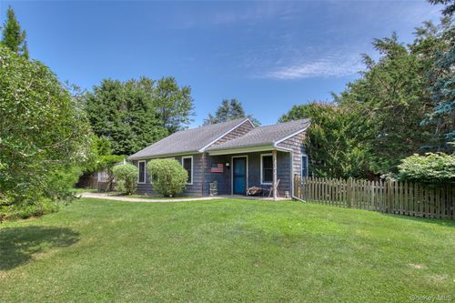 700 Plum Island Ln, Orient, NY, 11957-1301 | Card Image