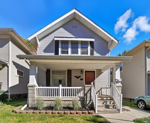 2027 Thompson Ave, Fort Wayne, IN, 46802-3745 | Card Image