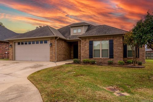 2435 Eighteen Loop, Conway, AR, 72034-6499 | Card Image