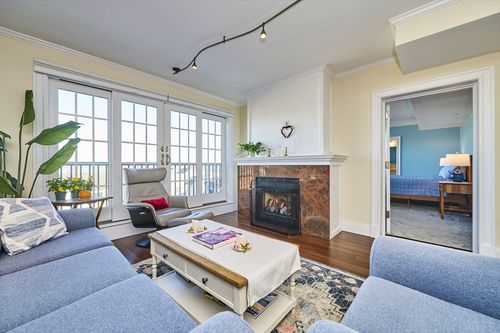 unit-503-225 Derby St, Salem, MA, 01970-5152 | Card Image