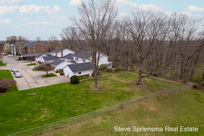 7392 Boulder Bluff, Jenison-19 | Image 46