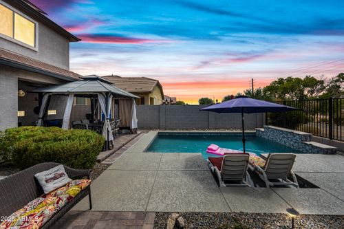 3935 E Blue Spruce Ln, Gilbert, AZ, 85298-0433 | Card Image