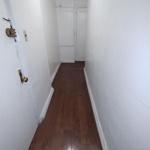 apt-34-229 W 144th St, New York, NY, 10030-1233 | Card Image