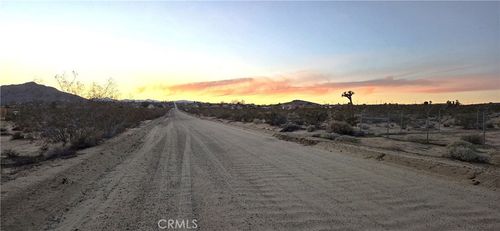1 Belmont St, Joshua Tree, CA, 92252 | Card Image