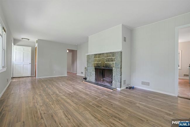 8 Autumn Ln, House other with 3 bedrooms, 1 bathrooms and null parking in Old Tappan NJ | Image 13