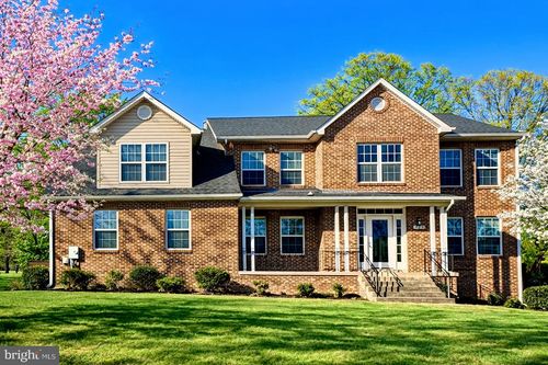 725 Gleneagles Dr, FORT WASHINGTON, MD, 20744-7006 | Card Image