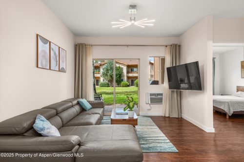 115-1400 E Valley Rd, Basalt, CO, 81621-8351 | Card Image