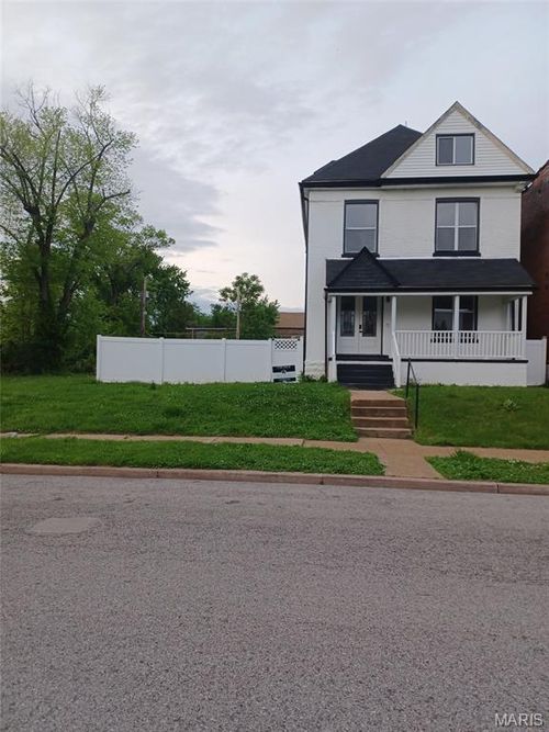 4465 Greer Ave, Saint Louis, MO, 63115-2622 | Card Image