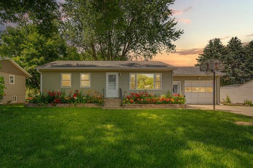 1032 Valley View Rd, Faribault, MN, 55021-6650 | Card Image