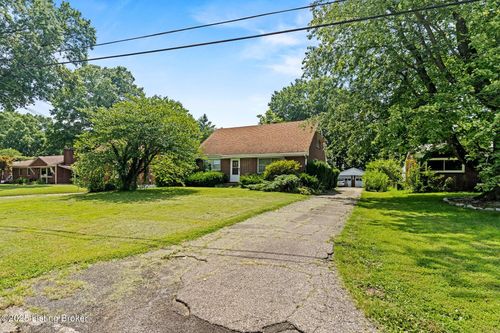 1715 Larkmoor Ln, Louisville, KY, 40218-3011 | Card Image