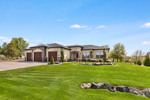 4152 N Meadow Ridge Cir, Twin Falls, ID, 83301-8145 | Card Image