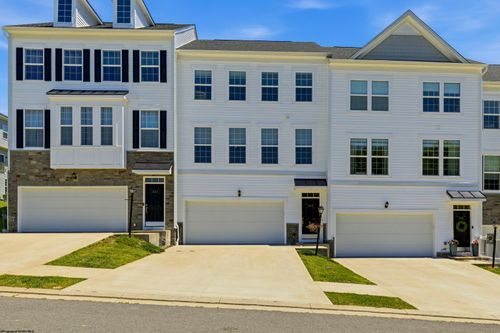 113 Yorktown Ct, Bridgeport, WV, 26330-2037 | Card Image