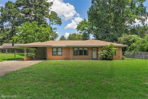 107 Berry Dr, Minden, LA, 71055-2124 | Card Image