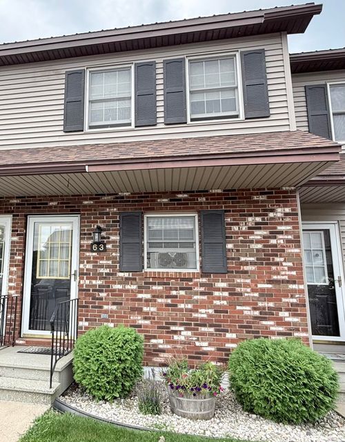 63 Set Pt, Plattsburgh, NY, 12901-1773 | Card Image