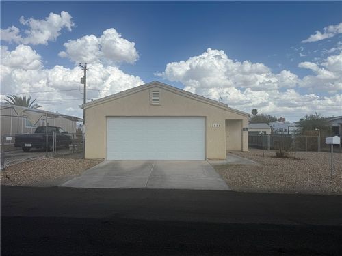 1840 Granada Dr, Bullhead City, AZ, 86442-4819 | Card Image