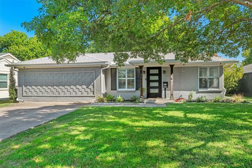 4165 Carolyn Rd, Fort Worth, TX, 76109-4554 | Card Image
