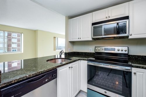 apt-2104-10-8 Museum Way, Cambridge, MA, 02141-1890 | Card Image