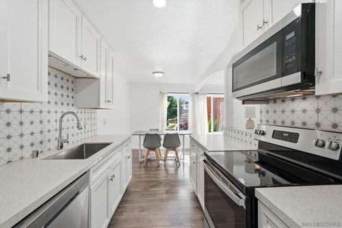 4-1687 Pentecost Way, San Diego, CA, 92105-5768 | Card Image