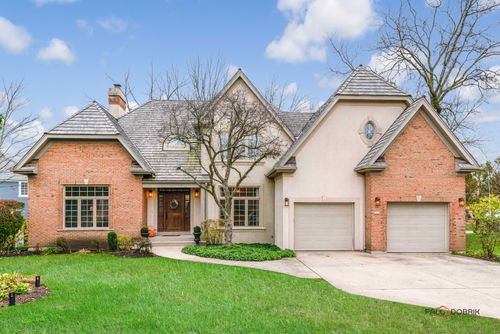 212 Carriage Hill Circle, Libertyville, IL, 60048 | Card Image