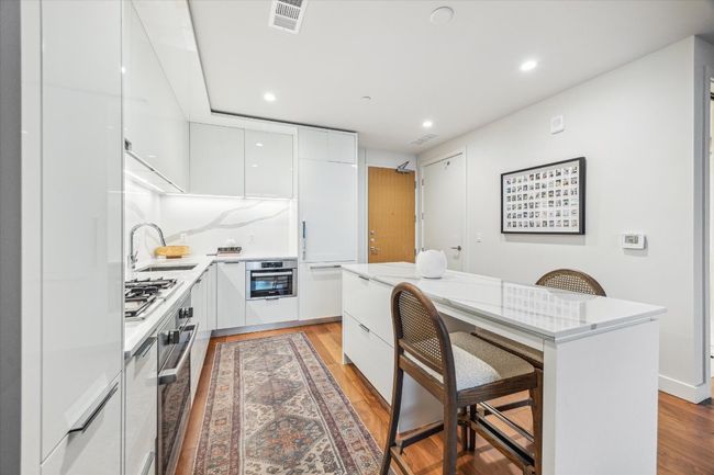 2304 - 44 East Ave, Condo with 1 bedrooms, 1 bathrooms and 1 parking in Austin TX | Image 7