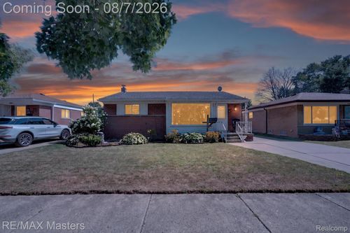 21721 Champaign St, Taylor, MI, 48180-2842 | Card Image