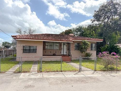 0-12325 Ne 4th Ave, North Miami, FL, 33161-5411 | Card Image