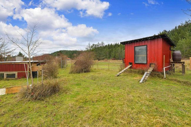 300 Wood Dale Drive, House other with 3 bedrooms, 3 bathrooms and null parking in Mayne Island BC | Image 31