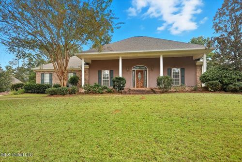 114 Winchester Ln, Brandon, MS, 39042-3239 | Card Image