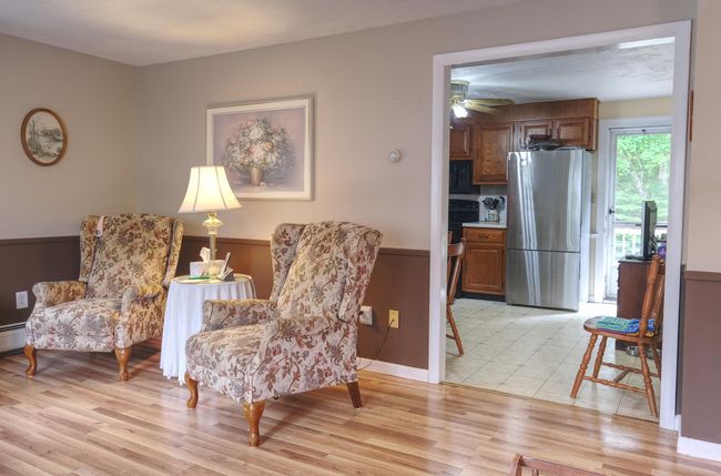 Living Room | Image 18
