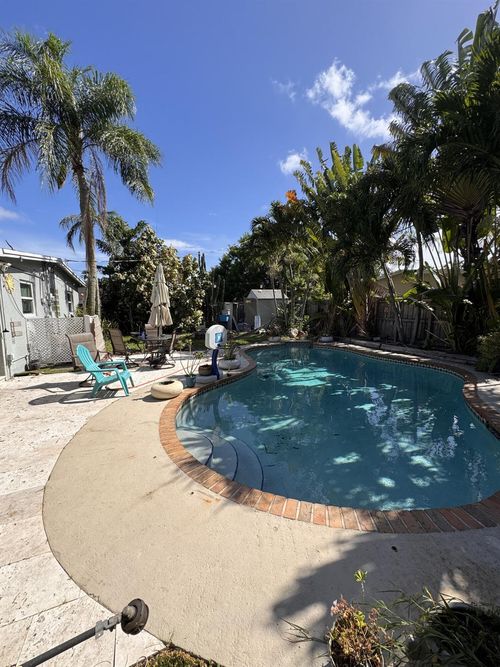 4395 Nw 10th Ter, Oakland Park, FL, 33309-4608 | Card Image