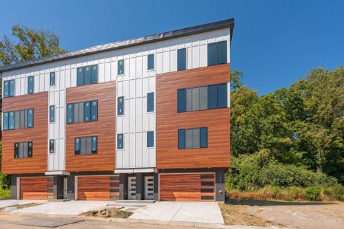 3746 Miami Run, Cincinnati, OH, 45227 | Card Image