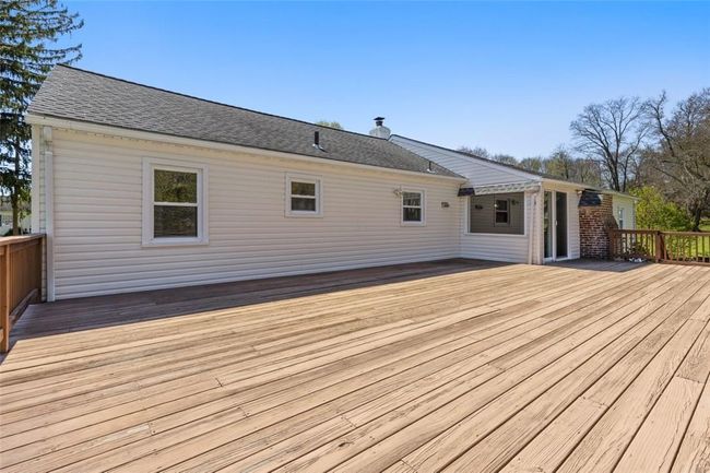 Amazing oversized deck | Image 11
