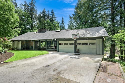 3987 Britton Rd, Bellingham, WA, 98226-7846 | Card Image