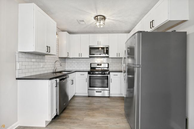4522 High Grove Ct Nw, House other with 3 bedrooms, 2 bathrooms and 2 parking in Acworth GA | Image 7