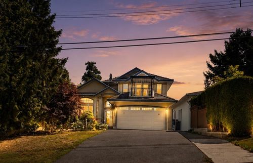 9928 116 St, Surrey, BC, V3V4A4 | Card Image