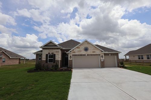 504 Cane Crossing Lake Dr, Sealy, TX, 77474-2571 | Card Image